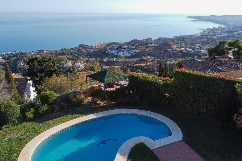 6 soverom Villa til salgs