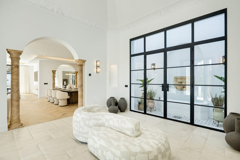 5 спальная комната вилла продается