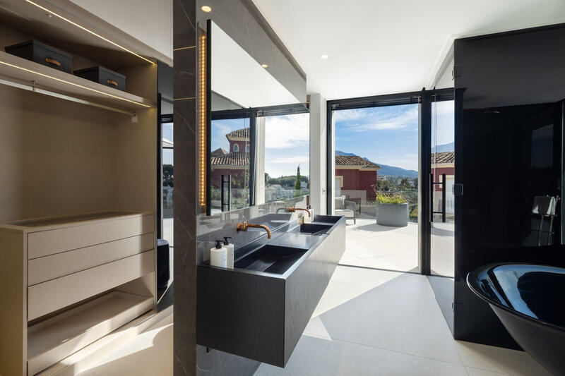 5 slaapkamer Villa Te koop