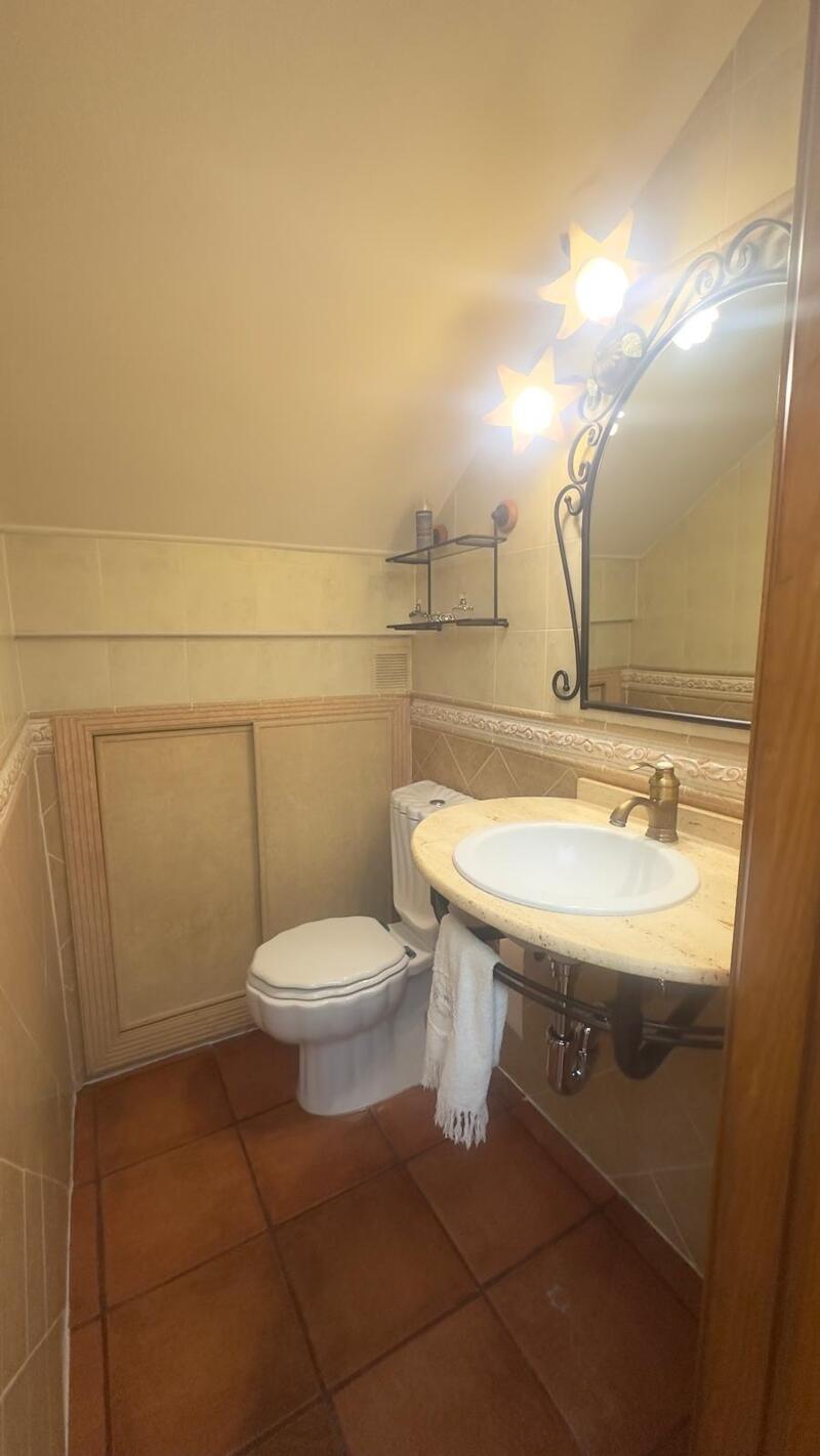 4 Cuarto Adosado en venta