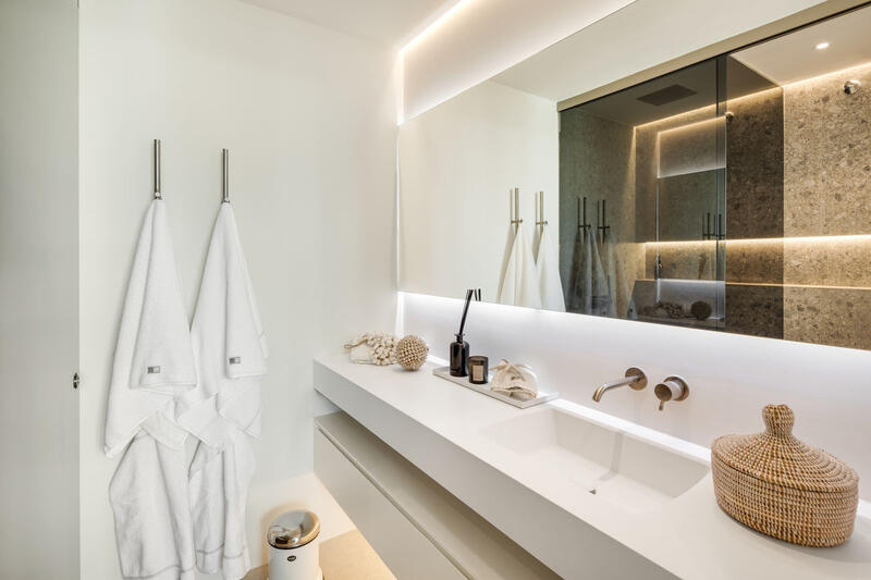 6 спальная комната вилла продается