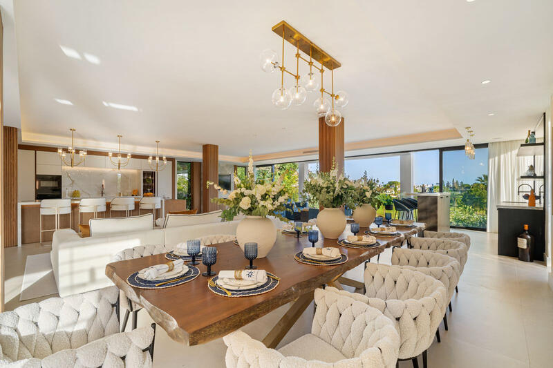 6 спальная комната вилла продается