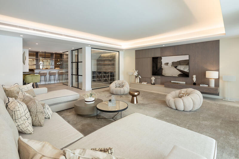 5 bedroom Villa for sale