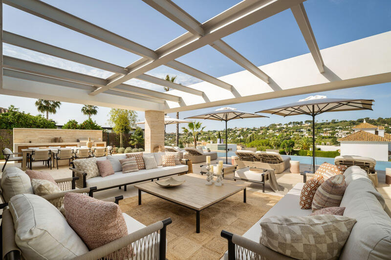 6 bedroom Villa for sale