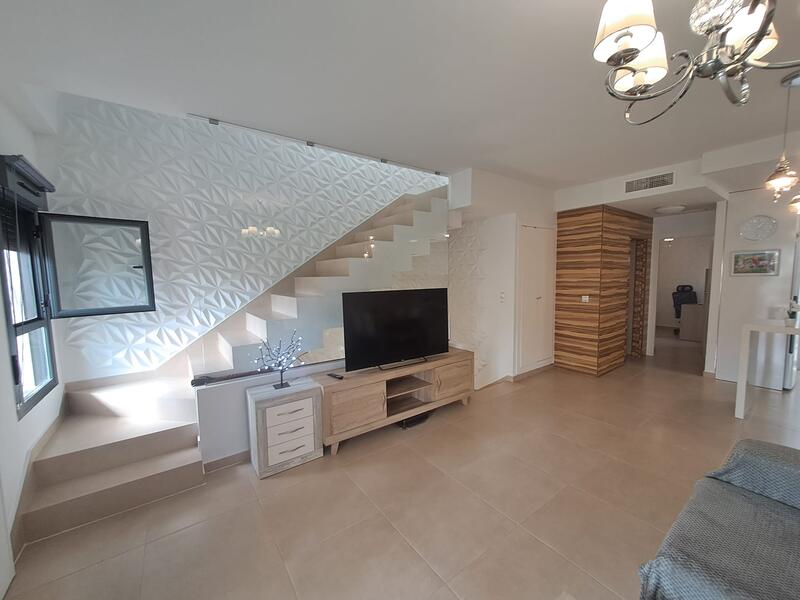 3 Cuarto Adosado en venta