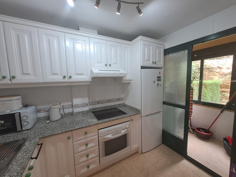 2 Cuarto Adosado en venta