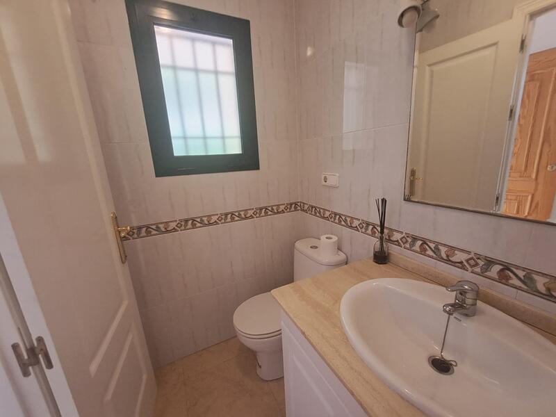 2 Cuarto Adosado en venta