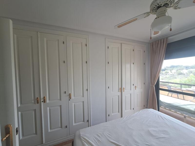 2 Cuarto Adosado en venta