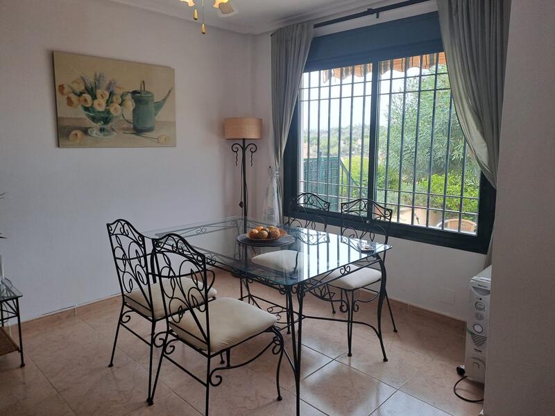 2 Cuarto Adosado en venta