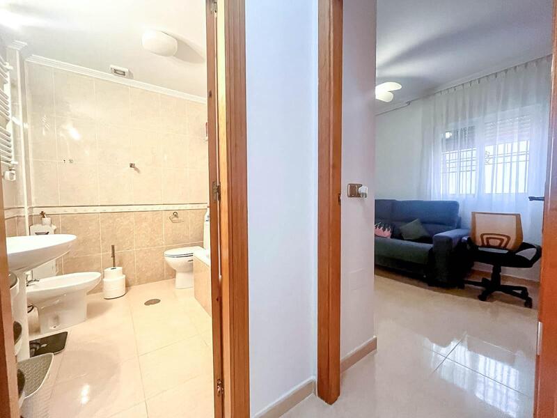 2 Cuarto Villa en venta