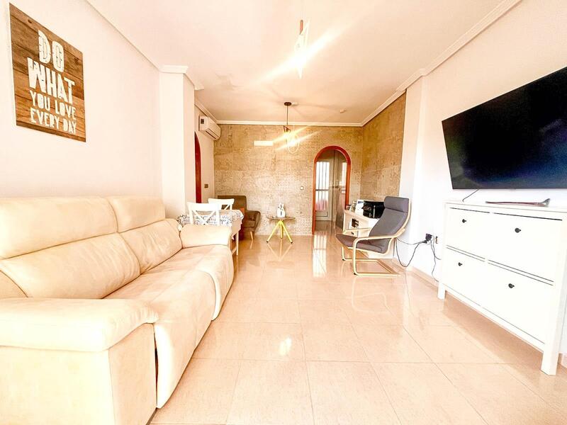 2 Cuarto Villa en venta