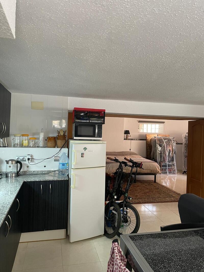 3 Schlafzimmer Villa zu verkaufen 3 Schlafzimmer Villa zu verkaufen