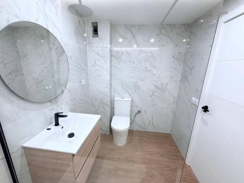 2 bedroom Townhouse for sale