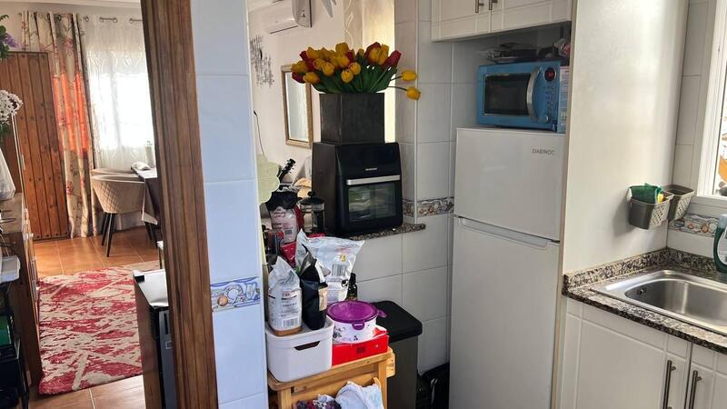 3 slaapkamer Gezinswoning Te koop