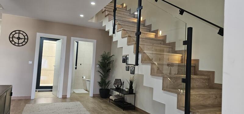 3 спальная комната вилла продается