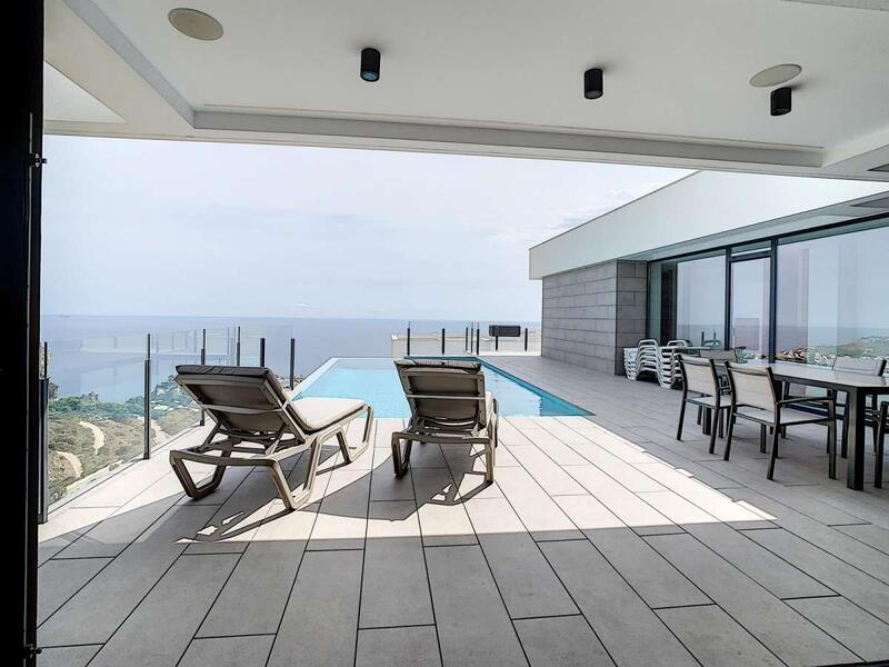 4 Schlafzimmer Villa zu verkaufen