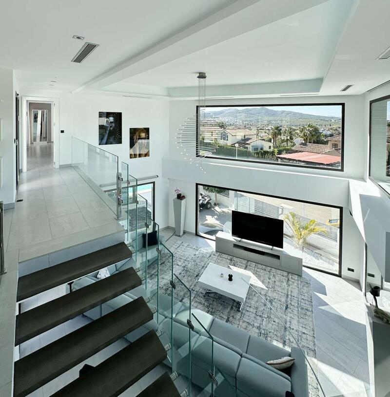 5 спальная комната вилла продается 5 спальная комната вилла продается