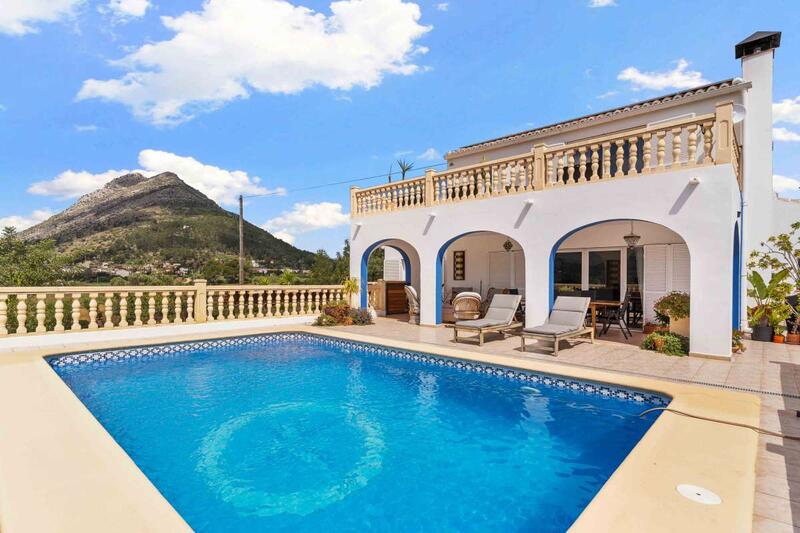 4 Cuarto Villa en venta