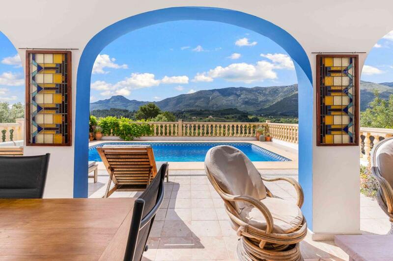 4 Cuarto Villa en venta