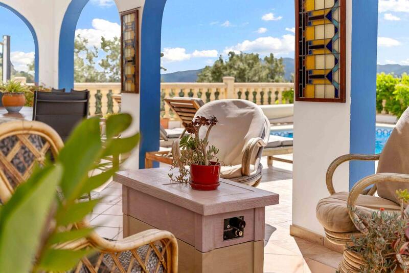 4 Cuarto Villa en venta