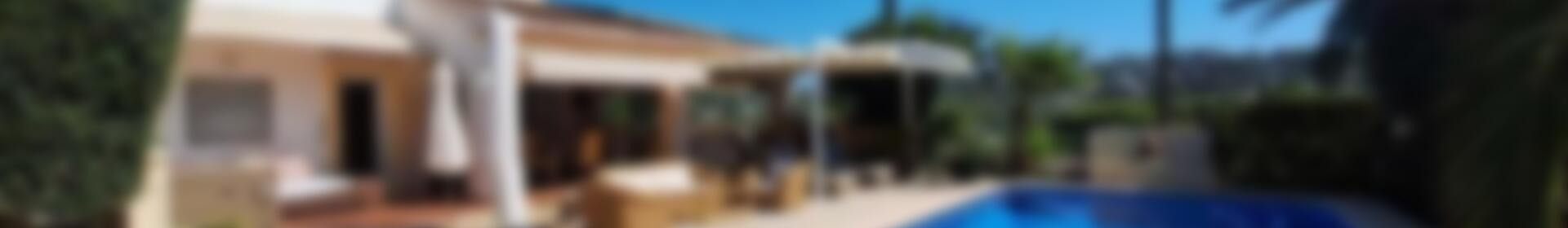 4 спальная комната вилла продается