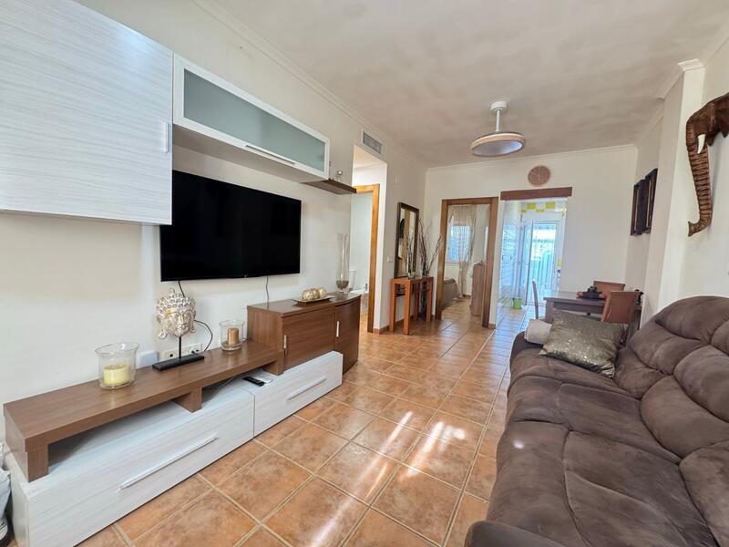 2 sovrum Radhus till salu