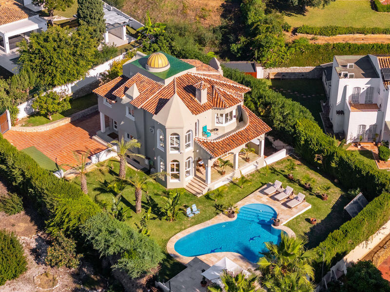 вилла продается в Elviria, Málaga