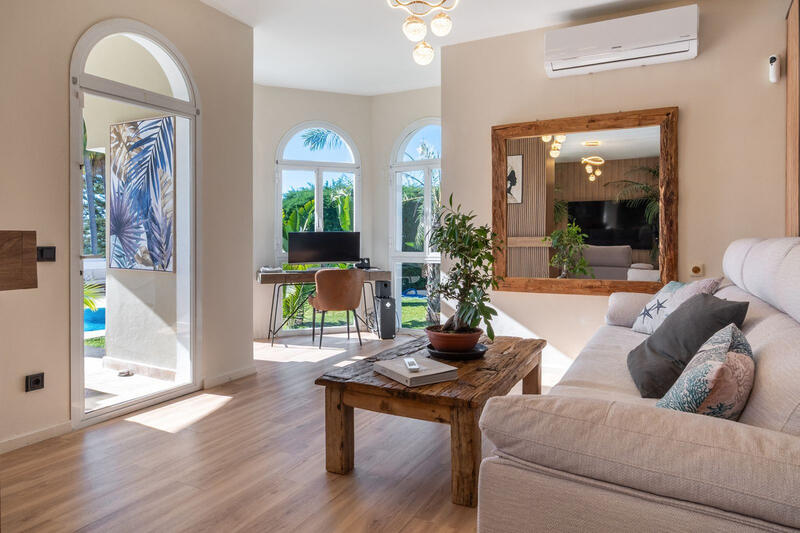 6 soverom Villa til salgs