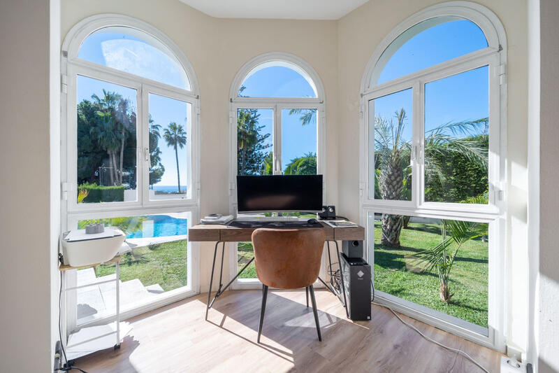 6 soverom Villa til salgs