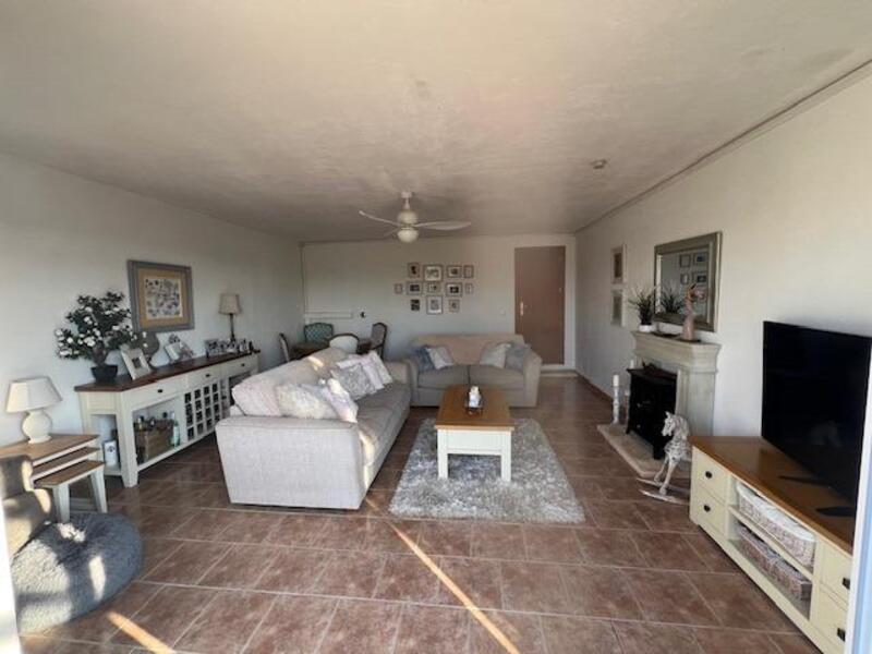 3 спальная комната Деревенский Дом продается 3 спальная комната Деревенский Дом продается