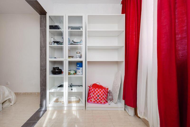 3 спальная комната квартира продается