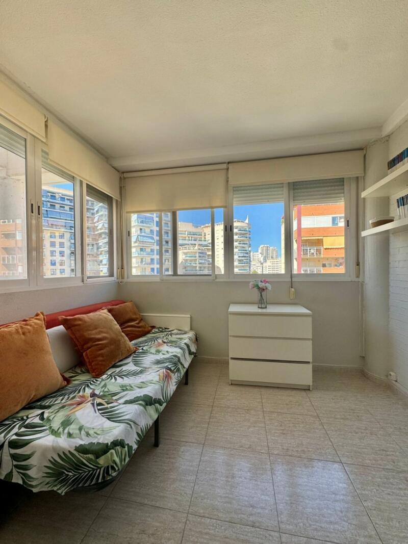 1 спальная комната квартира продается