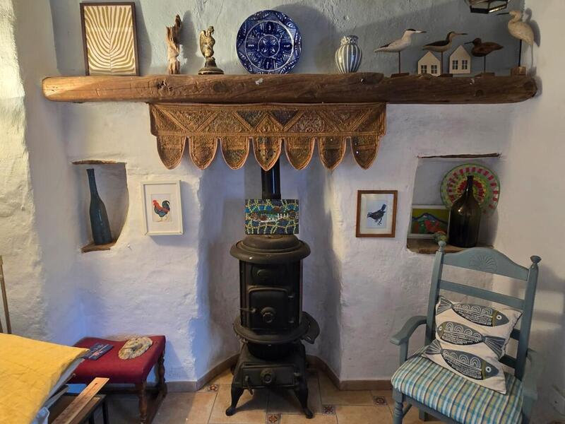 2 bedroom Townhouse for sale