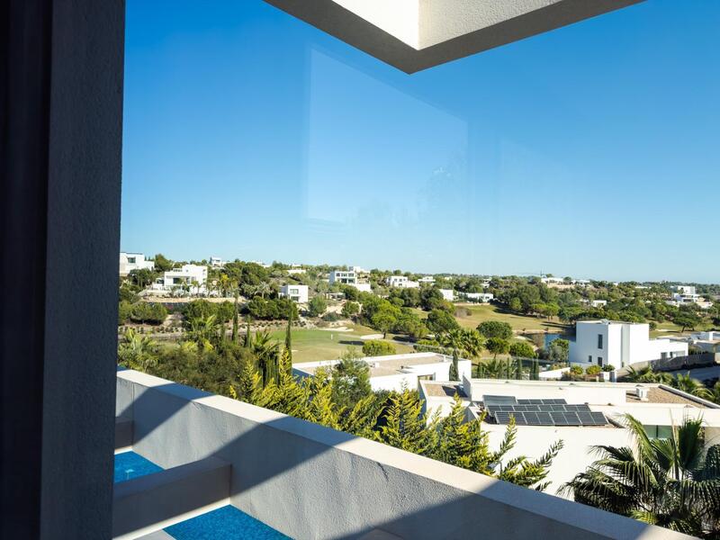 6 bedroom Villa for sale