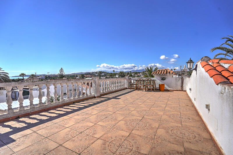 2 bedroom Villa for sale