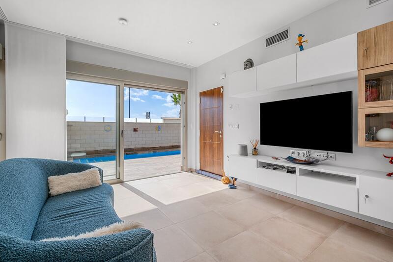 3 спальная комната вилла продается 3 спальная комната вилла продается