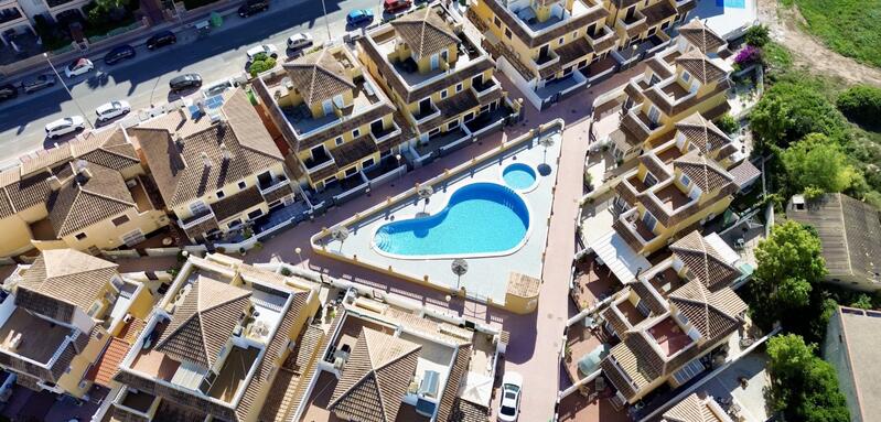 Townhouse for sale in Orihuela Costa, Alicante
