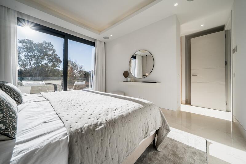 4 Schlafzimmer Villa zu verkaufen 4 Schlafzimmer Villa zu verkaufen