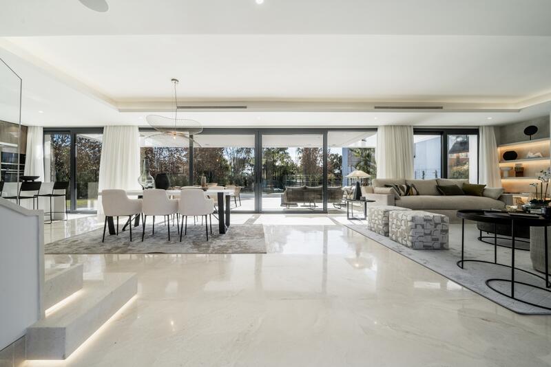 4 Schlafzimmer Villa zu verkaufen 4 Schlafzimmer Villa zu verkaufen