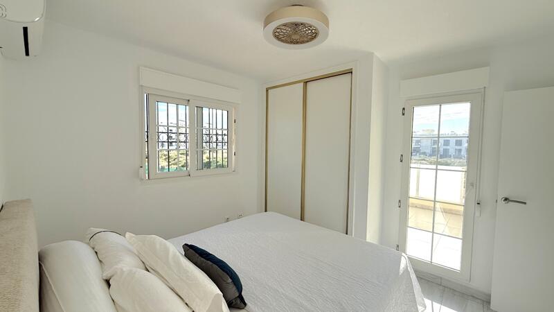 2 спальная комната Деревенский Дом продается 2 спальная комната Деревенский Дом продается