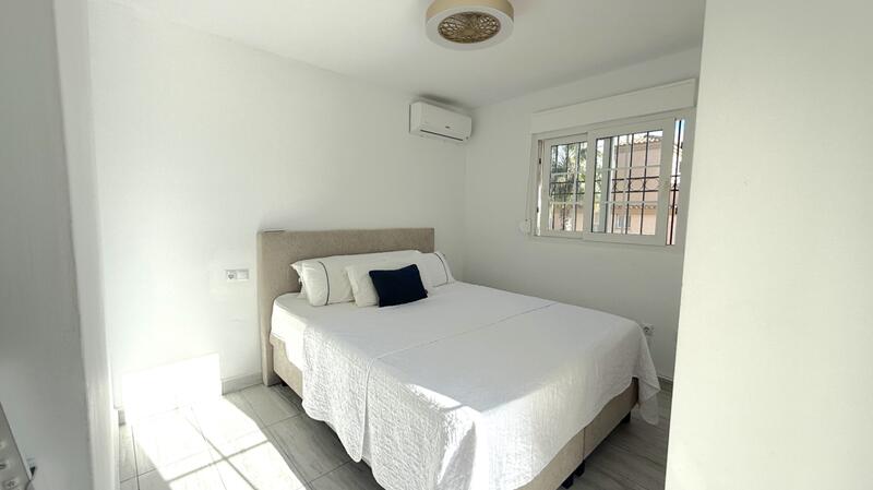 2 спальная комната Деревенский Дом продается 2 спальная комната Деревенский Дом продается