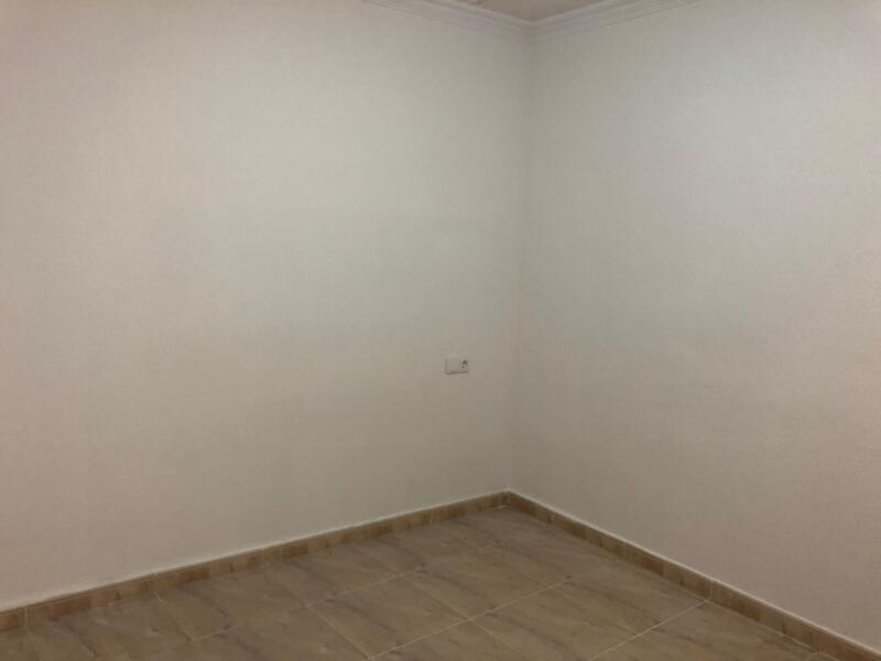 3 Cuarto Local Comercial en venta
