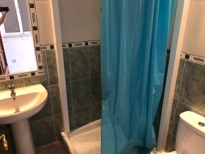 3 Cuarto Local Comercial en venta