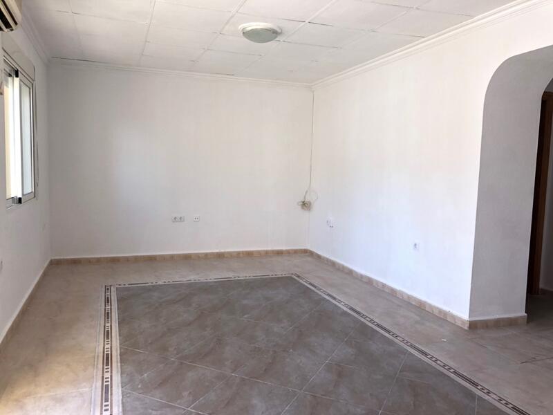 3 Cuarto Local Comercial en venta