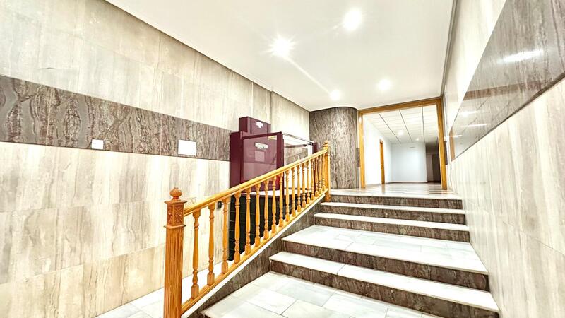 2 slaapkamer Appartement Te koop