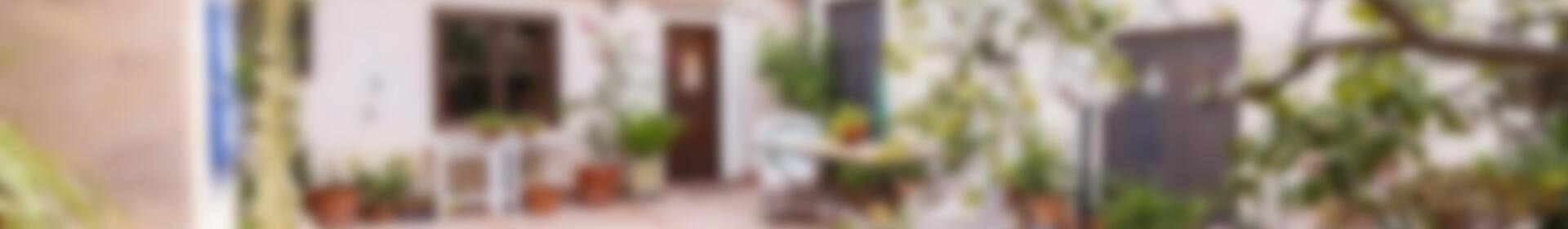 8 slaapkamer Gezinswoning Te koop