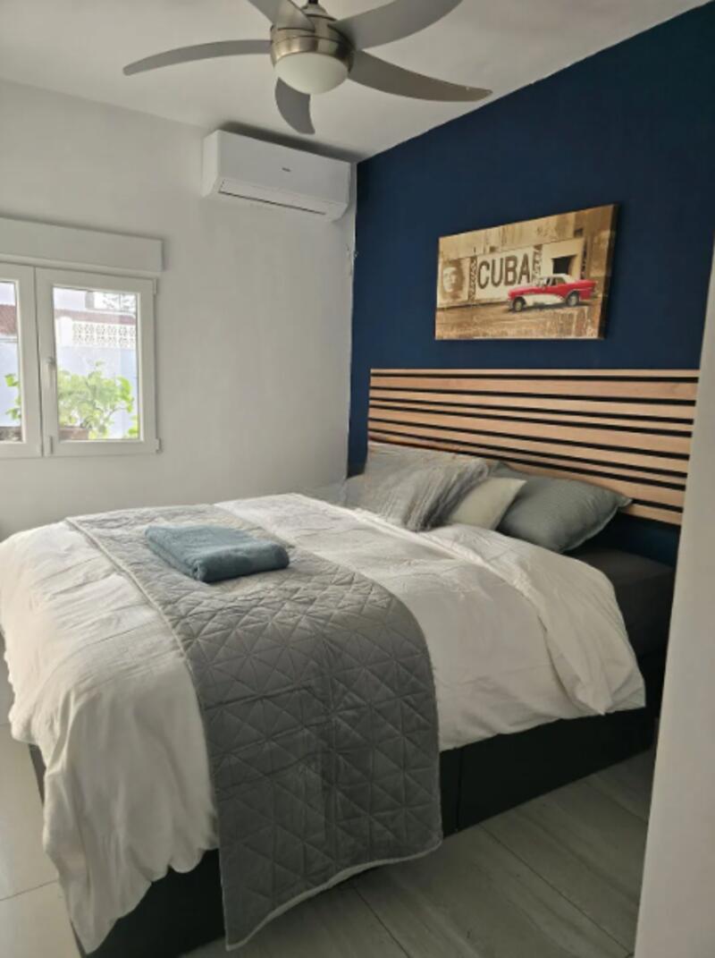 5 Schlafzimmer Villa zu verkaufen 5 Schlafzimmer Villa zu verkaufen