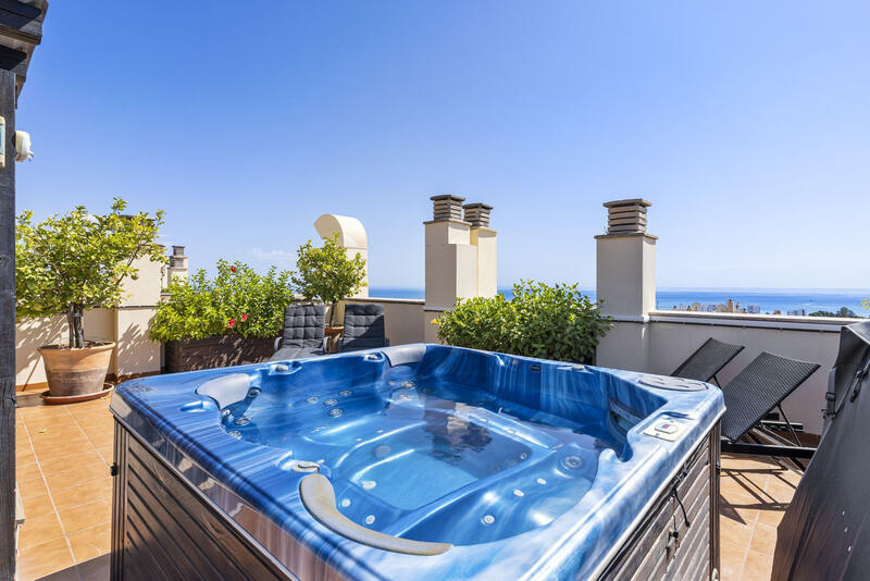 4 bedroom Apartment for sale 4 bedroom Apartment for sale