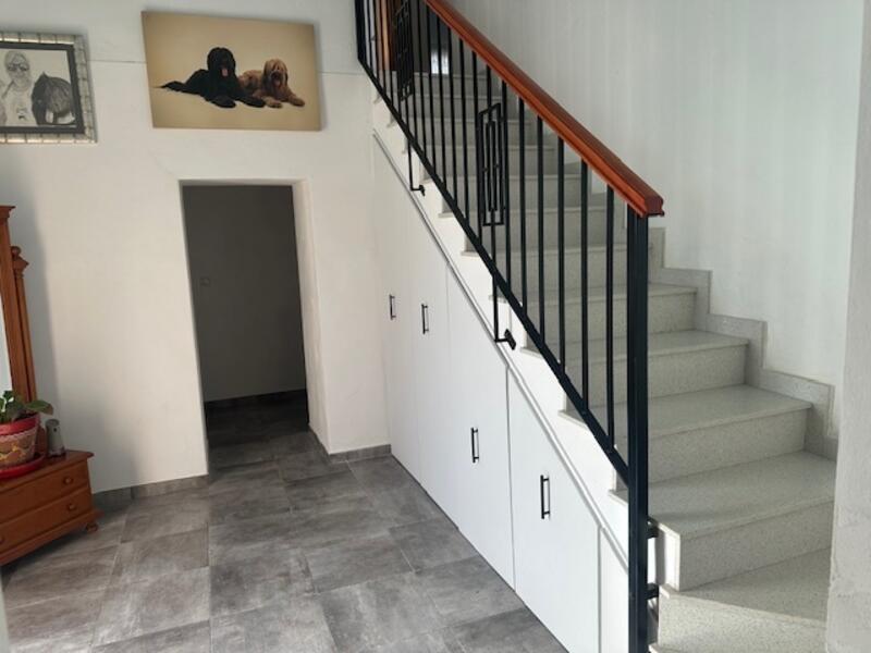 5 bedroom Country House for sale 5 bedroom Country House for sale