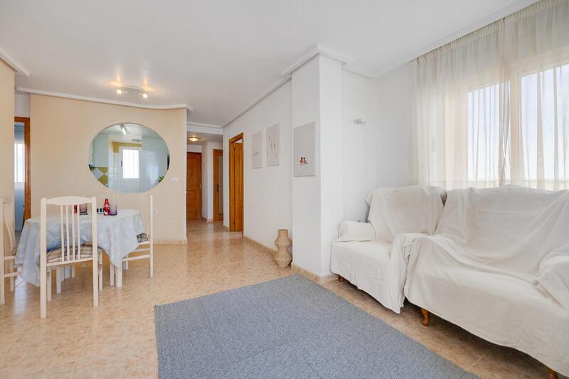 3 bedroom Apartment for sale